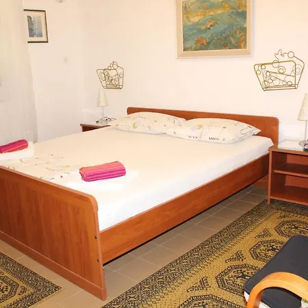 Demori Pensjonat Primošten