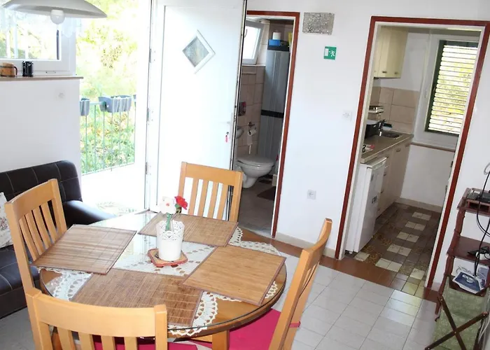 Guest house Demori Primosten